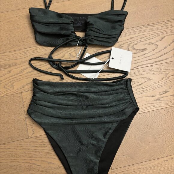 Divino Seas Eleanor Dark Green Top and Bottom XS NWT - Picture 4 of 5